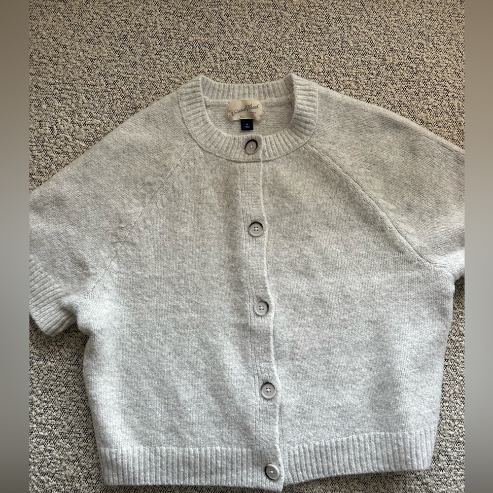 Universal Thread SS Sweater
